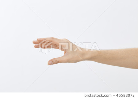 woman hand holding or showing something 46588072