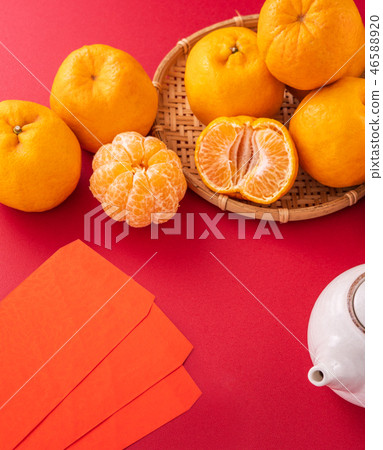 橘子 水果 紅色 背景 農曆新年 過年 紅包 新年 new year concept 橘子 水果 紅色 背景 農曆新年 過年 紅包 新年 new year concept 46588920