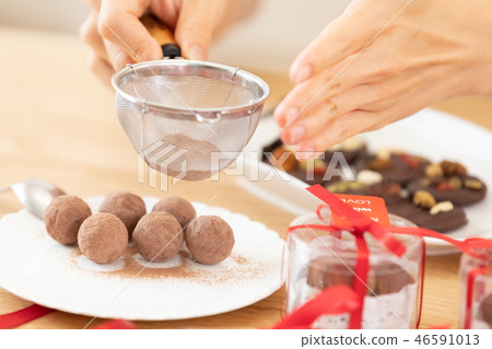 Valentine handmade chocolate Valentine handmade chocolate 46591013