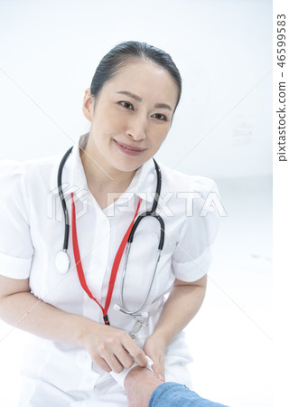 護士護士治療 46599583