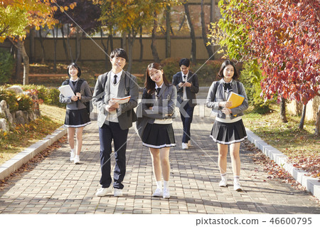 女性,男性,初中生,高中生,韓國人 女性,男性,初中生,高中生,韓國人 46600795