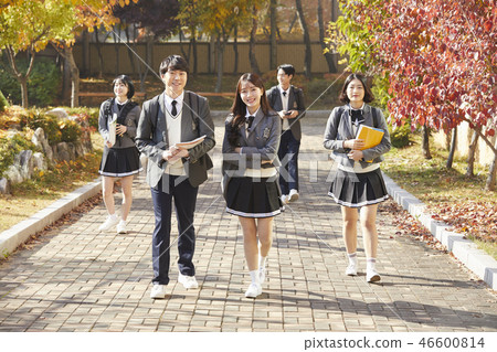 女性,男性,初中生,高中生,韓國人 女性,男性,初中生,高中生,韓國人 46600814