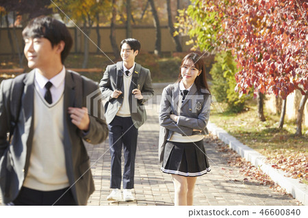 Women, men, junior high school students, high school students, Koreans 46600840