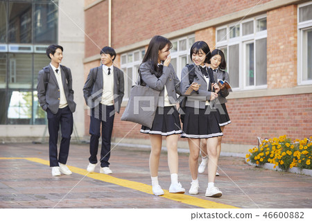 Women, men, junior high school students, high school students, Koreans 46600882
