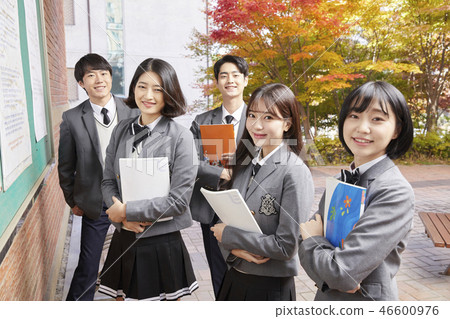Women, men, junior high school students, high school students, Koreans 46600976