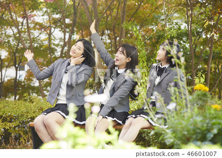 Female, junior high school student, high school student, Korean 46601007