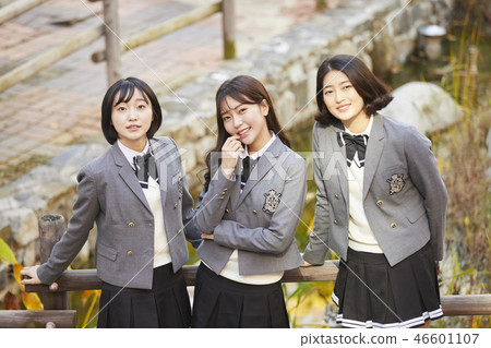 Female, junior high school student, high school student, Korean 46601107