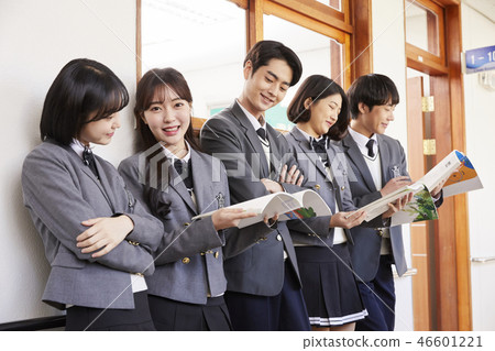Women, men, junior high school students, high school students, Koreans 46601221