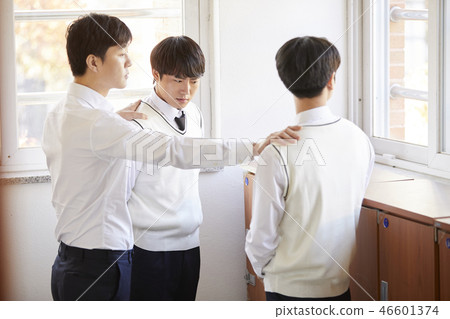Man, junior high school student, high school student, teacher, korean 46601374
