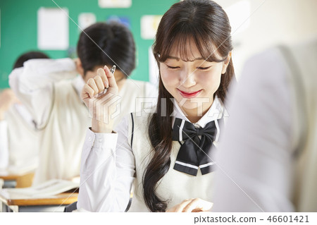 Women, men, junior high school students, high school students, Koreans Women, men, junior high school students, high school students, Koreans 46601421