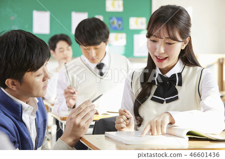 男人,女人,初中生,高中生,老師,韓國人 男人,女人,初中生,高中生,老師,韓國人 46601436