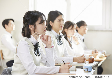 Women, men, junior high school students, high school students, Koreans 46601483