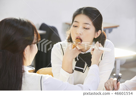 Female, junior high school student, high school student, Korean 46601554
