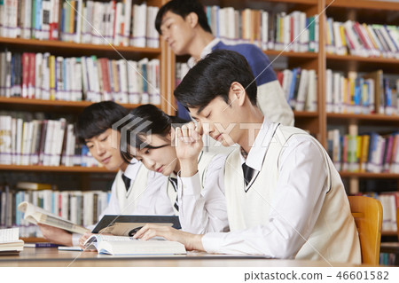 Man, woman, junior high school student, high school student, teacher, Korean 46601582