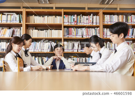 Man, woman, junior high school student, high school student, teacher, Korean 46601598