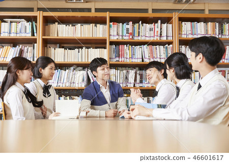 Man, woman, junior high school student, high school student, teacher, Korean 46601617