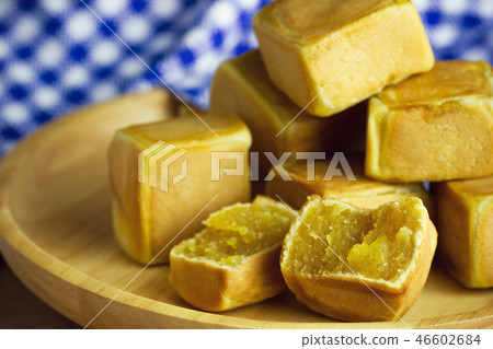 Chinese cakes dice shaped and blue tablecloths. Chinese cakes dice shaped and blue tablecloths. 46602684