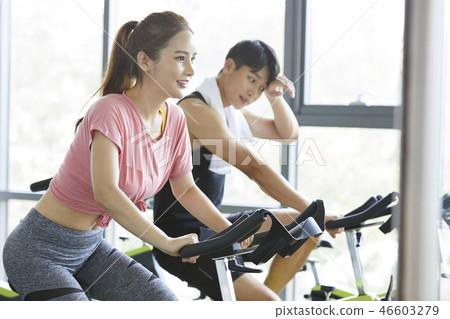 Men and women sportswear Men and women sportswear 46603279