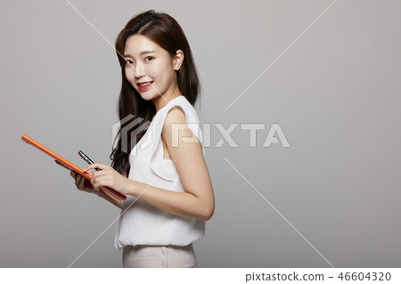 Business woman 46604320