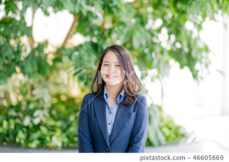 Woman receptionist information office 46605669