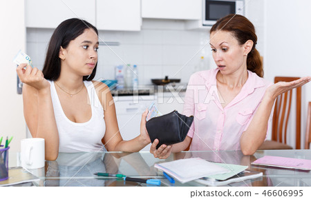 Girl asks cash Girl asks cash 46606995