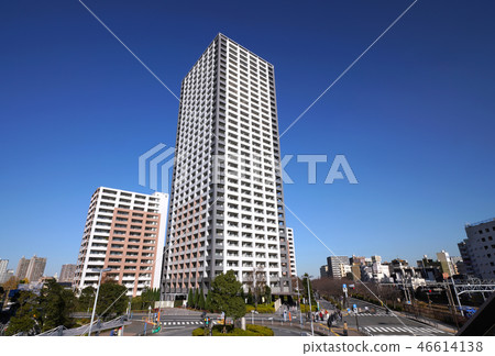 Kawasaki cityscape in Japan I want to see the tower apartment in front of Kawasaki station Kawasaki cityscape in Japan I want to see the tower apartment in front of Kawasaki station 46614138