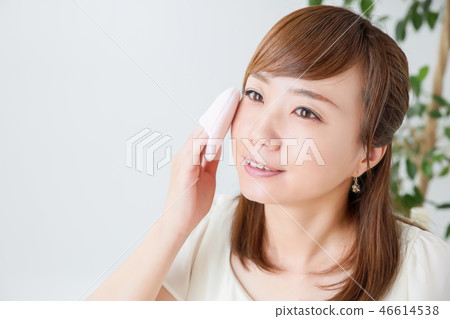 女人化妝 女人化妝 46614538