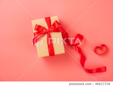 Valentine's Day White Valentine's Day Gift Ribbon Rose Pantone 2019 Representative color living coral 46617156