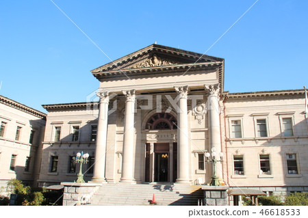 Osaka Prefectural Nakanoshima Library 46618533