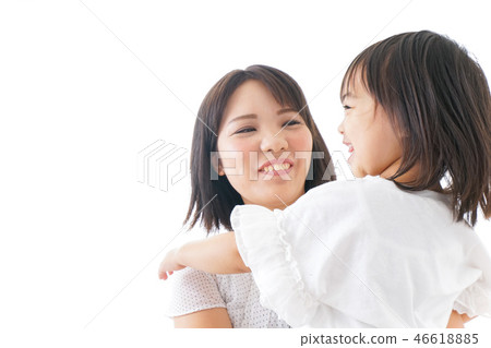 母親和孩子 46618885