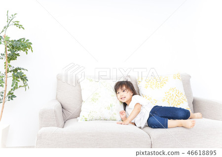 母親和孩子 46618895