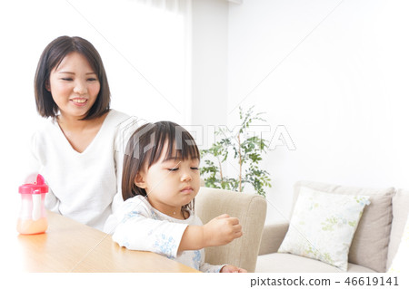Child Child 46619141
