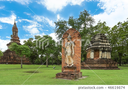 Wat Traphang Ngoen in Sukhothai Historical Park 46619874