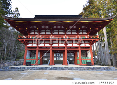 Koyasan Nakamon (Wakayama Prefecture Ito-gun Takanocho) Koyasan Nakamon (Wakayama Prefecture Ito-gun Takanocho) 46633492