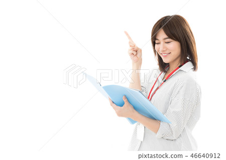 Young woman file 46640912