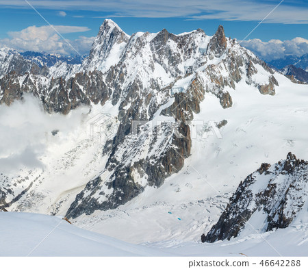 Mont Blanc mountain massif view 46642288