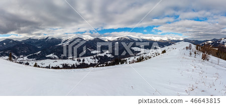 Morning winter mountain ridge 46643815