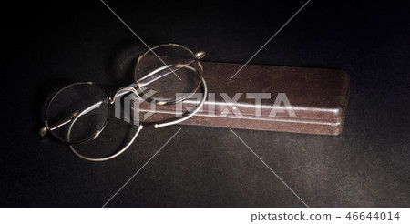 Vintage glasses isolated 46644014