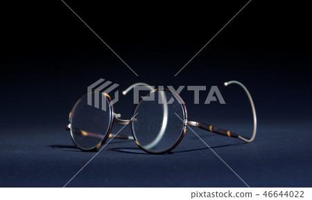 Vintage glasses isolated Vintage glasses isolated 46644022