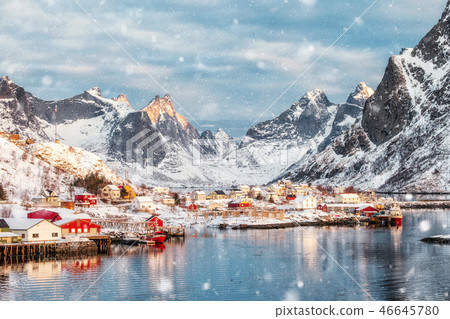 Beautiful fishing village in snow valley on winter 46645780