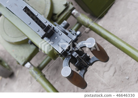 Maxim Gun 46646330