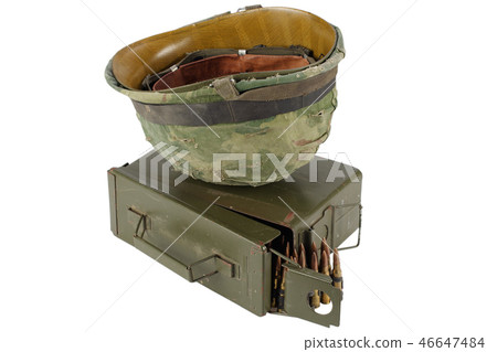 Green Ammo Box with ammunition belt and helmet 46647484