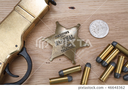 Wild west period repeating rifle with ammunition Wild west period repeating rifle with ammunition 46648362