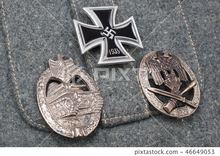 nazi german awards - Iron Cross, Assault Badge nazi german awards - Iron Cross, Assault Badge 46649053