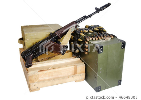 illegal arms trade 46649303