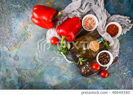 Sweet red bell peppers 46649380