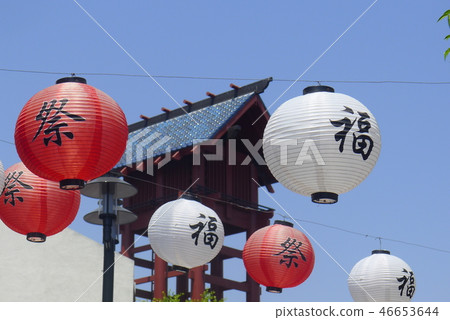 Little Tokyo's Fire Pot and Lanterns 46653644