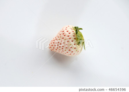 White strawberry White strawberry 46654396