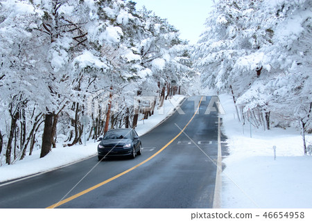 1100 Highland, wetland, snow, snow, snow, 46654958