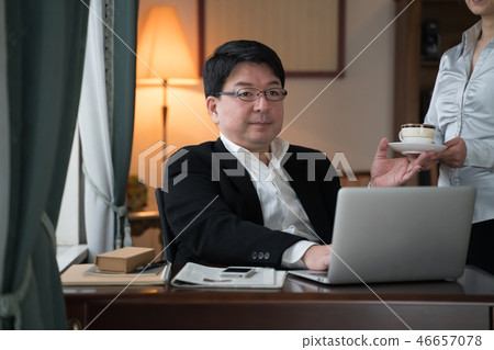 Business couple Business couple 46657078